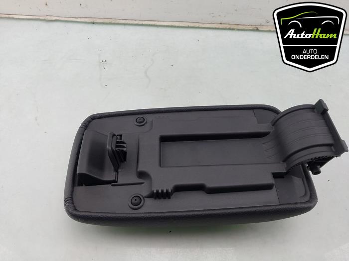 Armstöd från en Ford Fiesta 7 1.0 EcoBoost 12V 100 2018