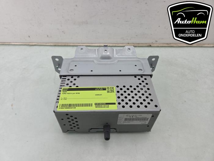 Radio från en Ford Fiesta 7 1.0 EcoBoost 12V 100 2018