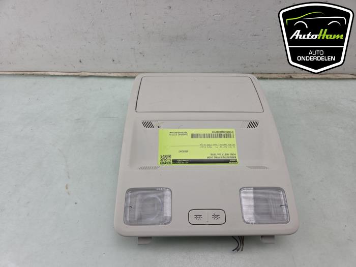 Innerbelysning, fram från en Ford Fiesta 7 1.0 EcoBoost 12V 100 2018