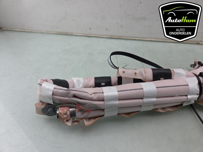 Takgardinairbag, höger från en Ford Fiesta 7 1.0 EcoBoost 12V 100 2018