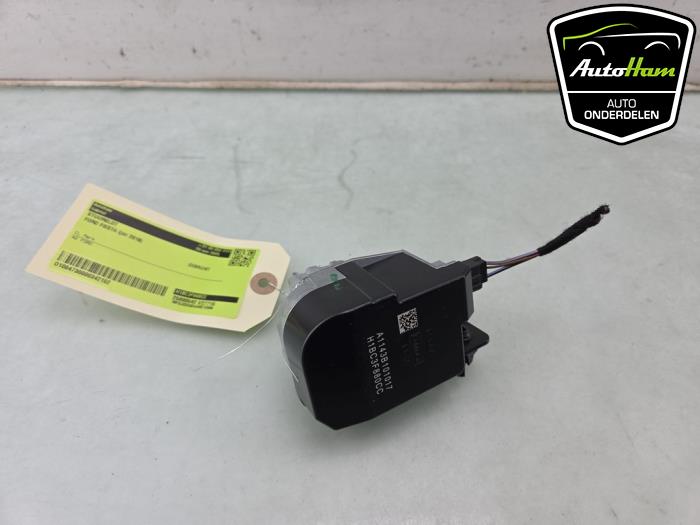 Styrningslås från en Ford Fiesta 7 1.0 EcoBoost 12V 100 2018