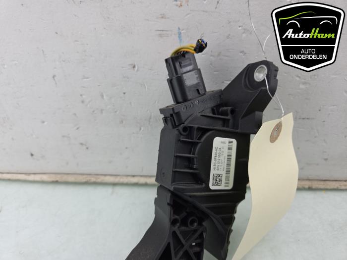 Gaspedal från en Ford Fiesta 7 1.0 EcoBoost 12V 100 2018