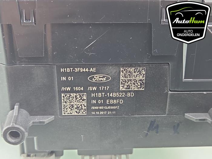 Spak, rattstång från en Ford Fiesta 7 1.0 EcoBoost 12V 100 2018