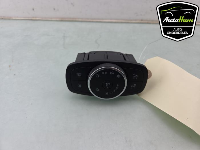 Ljusbrytare från en Ford Fiesta 7 1.0 EcoBoost 12V 100 2018