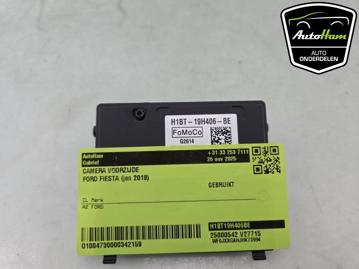 Framåtriktad kamera från en Ford Fiesta 7 1.0 EcoBoost 12V 100 2018