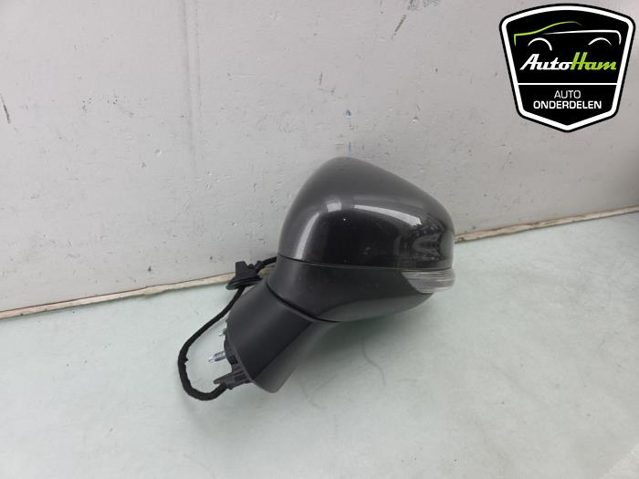 Skärmspegel, vänster från en Ford Fiesta 7 1.0 EcoBoost 12V 100 2018