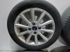 Sporthjulsuppsättning + däck från en Ford Fiesta 7 1.0 EcoBoost 12V 100 2018