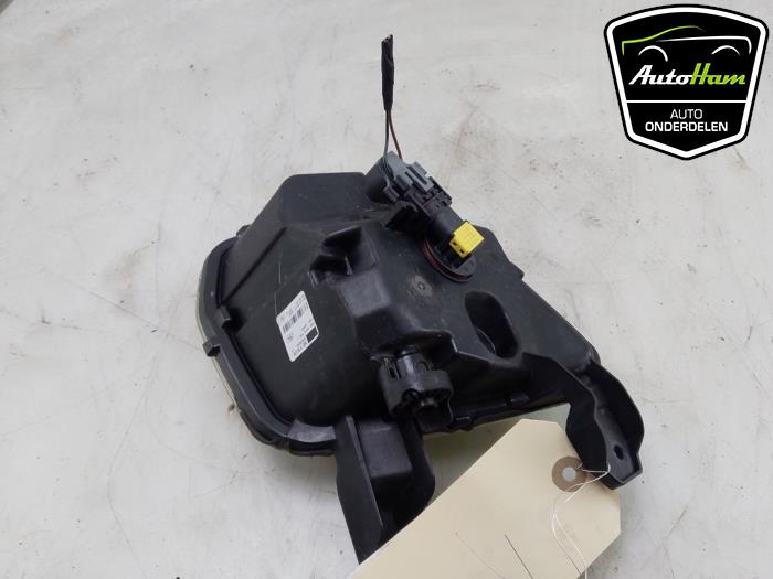 Dimljus, vänster fram från en Ford Fiesta 7 1.0 EcoBoost 12V 100 2018