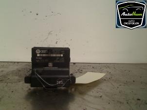 Gebruikte Gateway module Volkswagen Jetta III (1K2) 1.9 TDI Prijs € 20,00 Margeregeling aangeboden door AutoHam
