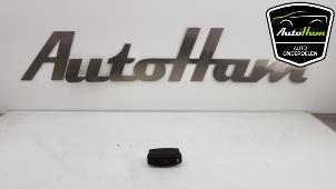 Begagnade Nödbelysningsbrytare BMW 1 serie (E87/87N) 116i 1.6 16V Pris € 10,00 Marginaltabell erbjuds av AutoHam