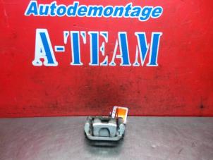 Begagnade Bakre bromsok, höger Nissan Pulsar (C13) 1.2 12V DIG-T Pris € 49,99 Marginaltabell erbjuds av A-Team Automotive