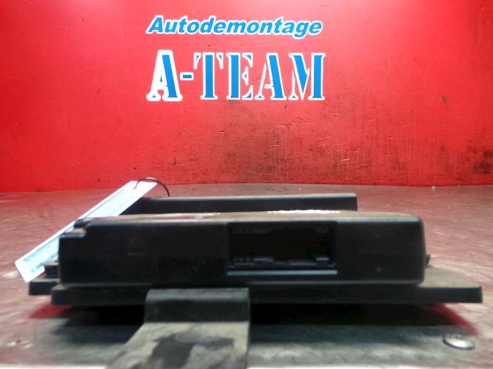 Bluetooth-modul från en Volkswagen Polo V (6R) 1.2 TDI 12V BlueMotion 2011