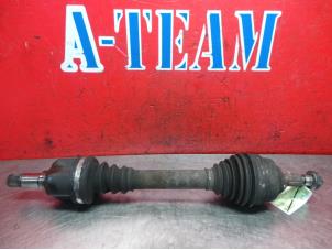 Gebruikte Steekas links-voor Peugeot 307 Break (3E) 2.0 HDi 16V FAP Prijs € 34,99 Margeregeling aangeboden door A-Team Automotive