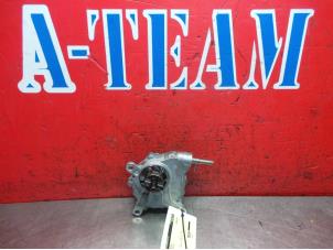 Begagnade Vakuumpump (diesel) Toyota RAV4 (A4) 2.2 D-4D 16V 4x4 Pris € 65,00 Marginaltabell erbjuds av A-Team Automotive