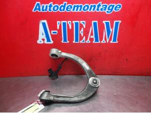 Gebruikte Draagarm rechts-voor Landrover Range Rover IV (LG) 3.0 TDV6 24V Prijs € 79,99 Margeregeling aangeboden door A-Team Automotive