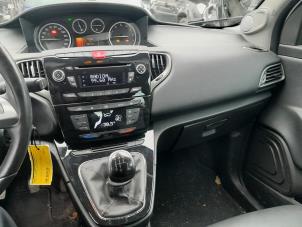 Gebruikte Radio CD Speler Lancia Ypsilon (312) 0.9 TwinAir 85 Prijs € 149,99 Margeregeling aangeboden door A-Team Automotive