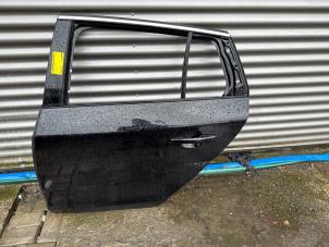 Begagnade Bakdörr, 4-dörrars, vänster Volvo V60 I (FW/GW) 2.0 D4 16V Pris € 99,99 Marginaltabell erbjuds av A-Team Automotive