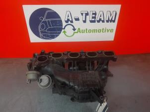 Gebruikte Inlaatspruitstuk Ford Focus 2 Wagon 1.8 16V Prijs € 69,99 Margeregeling aangeboden door A-Team Automotive