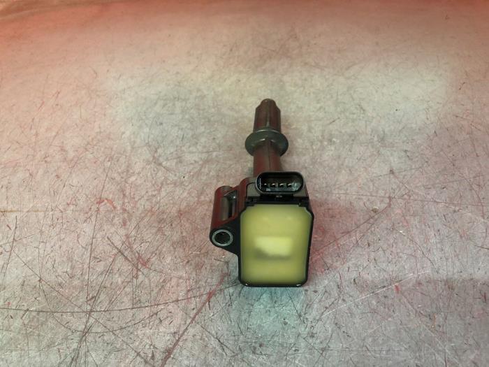 Pen Bobine van een Opel Astra K Sports Tourer 1.4 Turbo 16V 2016