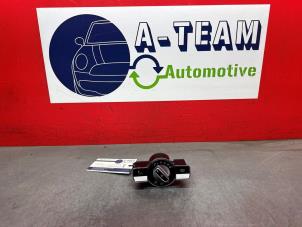 Begagnade Ljusbrytare Mercedes S (W221) 5.5 S-550 32V Pris € 49,99 Marginaltabell erbjuds av A-Team Automotive