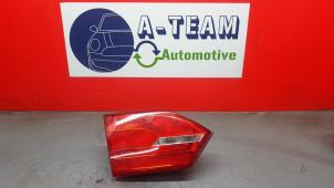Begagnade Baklykta, vänster Volkswagen Jetta IV (162/16A) 1.2 TSI Pris € 50,00 Marginaltabell erbjuds av A-Team Automotive