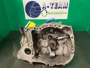 Begagnade Växellåda Renault Clio III (BR/CR) 1.2 16V 75 Pris € 199,99 Marginaltabell erbjuds av A-team Automotive