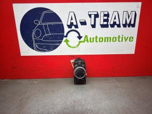 Gebruikte I-Drive knop BMW M4 (F83) 3.0 24V TwinPower Turbo Prijs € 124,99 Margeregeling aangeboden door A-Team Automotive