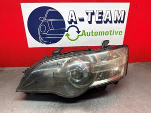 Używane Reflektor lewy Subaru Outback (BP) 2.5 16V Cena € 399,99 Procedura marży oferowane przez A-Team Automotive