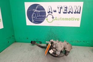 Gebruikte Koppelingsactuator Kia Niro I (DE) 1.6 GDI Hybrid Prijs € 749,99 Margeregeling aangeboden door A-team Automotive