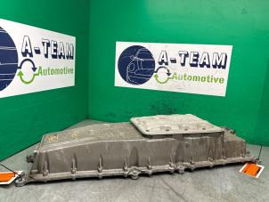 Begagnade Inverterare Porsche Taycan Cross Turismo (Y1B) 4S Performance Battery Plus Pris på förfrågan erbjuds av A-team Automotive