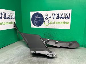 Begagnade Stripe, höger bak Lamborghini Urus 4.0 V8 Pris € 149,99 Marginaltabell erbjuds av A-team Automotive