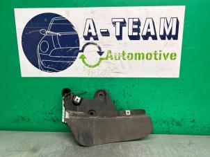 Begagnade Isolering, hjulhus Lamborghini Urus 4.0 V8 Pris € 24,99 Marginaltabell erbjuds av A-team Automotive