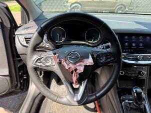 Gebruikte Schakelaar Stuurkolom (licht) Opel Astra K 1.2 Turbo 12V Prijs op aanvraag aangeboden door A-team Automotive