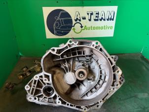 Gebruikte Versnellingsbak Opel Astra H (L48) 1.6 16V Prijs € 299,99 Margeregeling aangeboden door A-team Automotive
