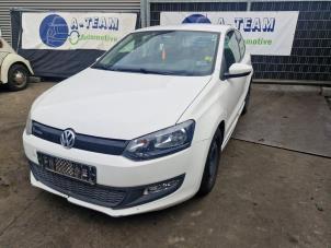 Używane Skrzynia biegów Volkswagen Polo V (6R) 1.2 TDI 12V BlueMotion Cena € 49,99 Procedura marży oferowane przez A-Team Automotive