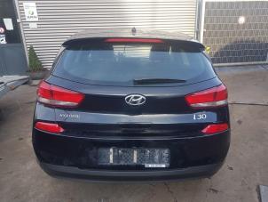 Gebruikte Achterklep Hyundai i30 (PDEB5/PDEBB/PDEBD/PDEBE) 1.4 T-GDI 16V Prijs € 499,99 Margeregeling aangeboden door A-Team Automotive