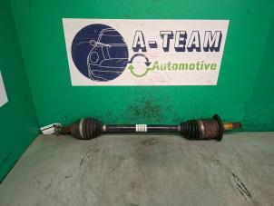 Gebruikte Aandrijfas links-achter BMW 3 serie Touring (F31) 330i 2.0 16V Prijs € 199,99 Margeregeling aangeboden door A-team Automotive