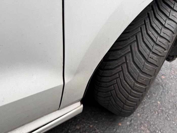 Framskärm, höger från en Volkswagen Polo V (6R) 1.4 TDI DPF BlueMotion technology 2014