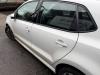 Bakdörr, 4-dörrars, vänster från en Volkswagen Polo V (6R) 1.4 TDI DPF BlueMotion technology 2014