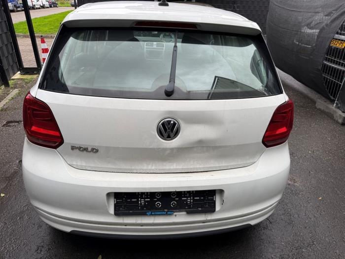 Baklykta, höger från en Volkswagen Polo V (6R) 1.4 TDI DPF BlueMotion technology 2014