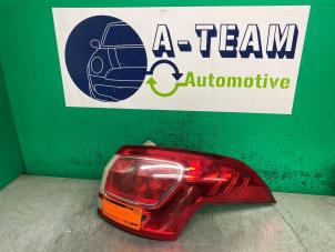 Używane Tylne swiatlo pozycyjne prawe Ford B-Max (JK8) 1.0 EcoBoost 12V 100 Cena € 179,99 Procedura marży oferowane przez A-team Automotive