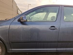 Używane Drzwi lewe przednie wersja 4-drzwiowa Skoda Octavia (1Z3) 1.6 FSI 16V Cena € 99,99 Procedura marży oferowane przez A-Team Automotive