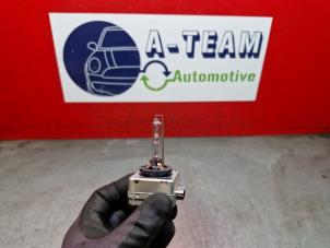 Gebruikte Xenon Lamp Mercedes C (C204) 1.8 C-180 CGI 16V BlueEfficiency Prijs € 19,99 Margeregeling aangeboden door A-Team Automotive