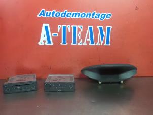 Begagnade Navigeringsset Renault Laguna II Grandtour (KG) 2.2 dCi 150 16V Pris € 150,00 Marginaltabell erbjuds av A-Team Automotive