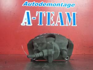 Gebruikte Remklauw (Tang) links-voor Renault Megane II (BM/CM) 1.5 dCi 105 Prijs € 29,99 Margeregeling aangeboden door A-Team Automotive