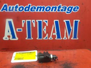Begagnade Pump, vindrutespolare Volkswagen Polo IV (9N1/2/3) 1.9 SDI Pris € 19,99 Marginaltabell erbjuds av A-Team Automotive