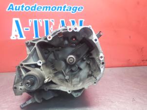 Begagnade Växellåda Renault Clio II (BB/CB) 1.2 Pris € 200,00 Marginaltabell erbjuds av A-Team Automotive