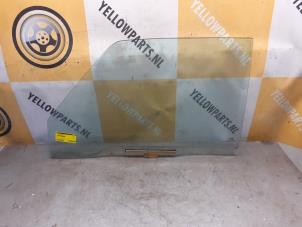 Begagnade Dörrfönster, 2-dörrars, vänster Suzuki Vitara Cabrio (ET/TA) 1.6i 16V Pris € 35,00 Marginaltabell erbjuds av Yellow Parts