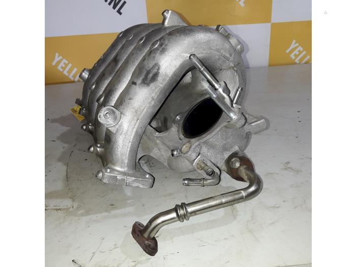 Insugsrör från en Suzuki Swift (ZA/ZC/ZD1/2/3/9) 1.6 Sport VVT 16V 2007