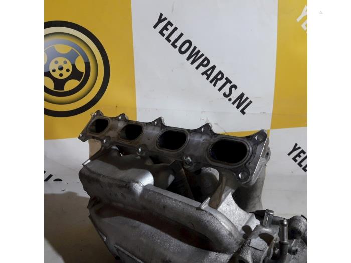 Insugsrör från en Suzuki Swift (ZA/ZC/ZD1/2/3/9) 1.6 Sport VVT 16V 2007